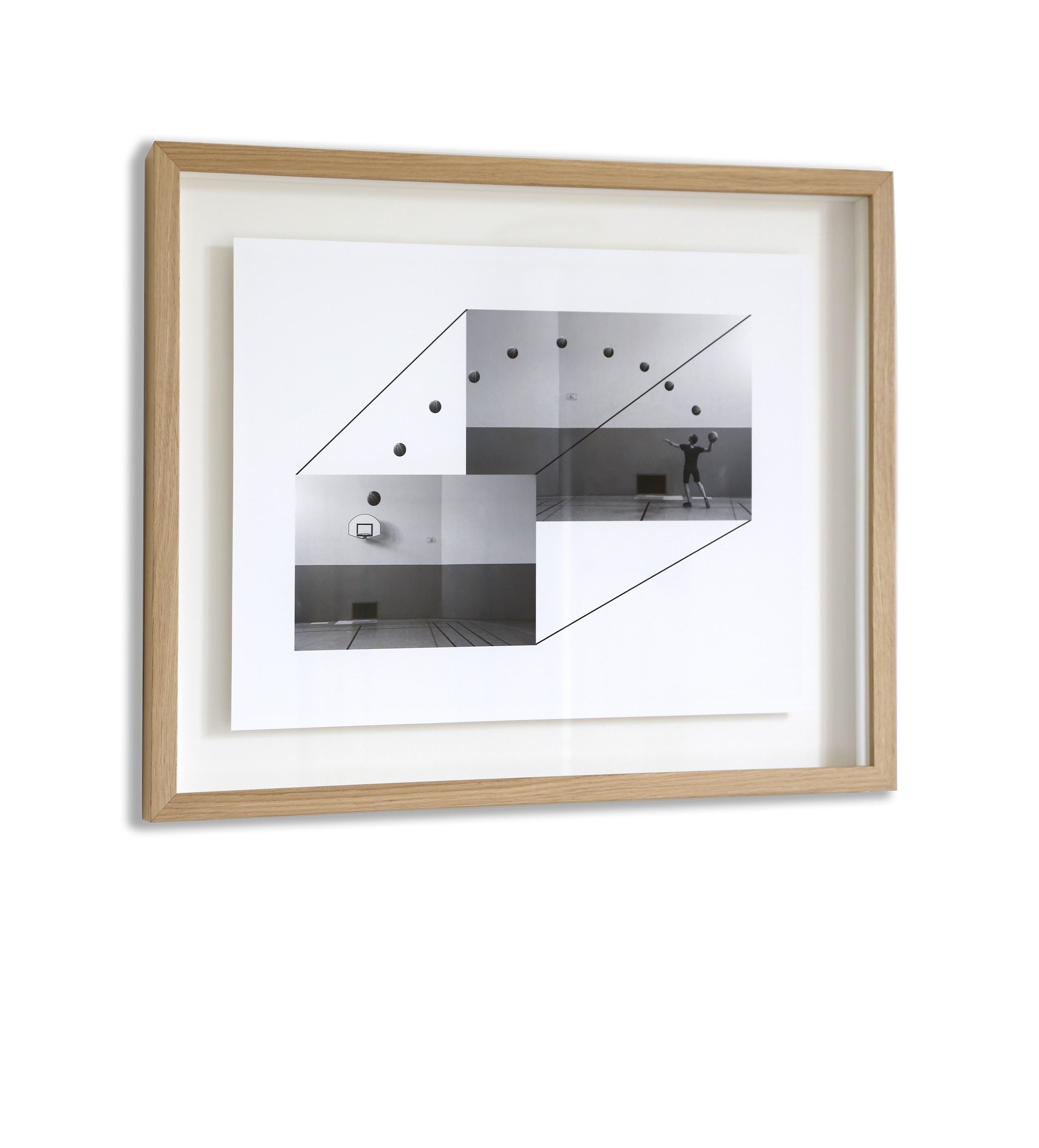 Title: La perspective, 35 x 47cm, inkjet print in floating white box, 2022 